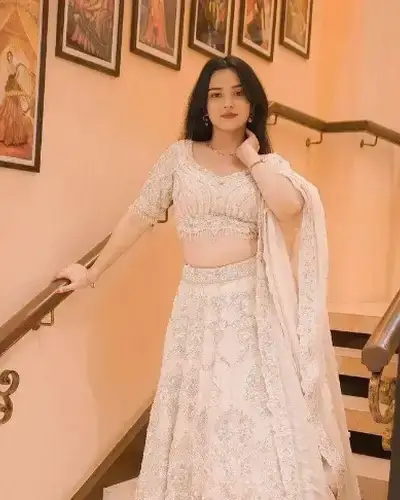 Escort Service In Ashoka Garden